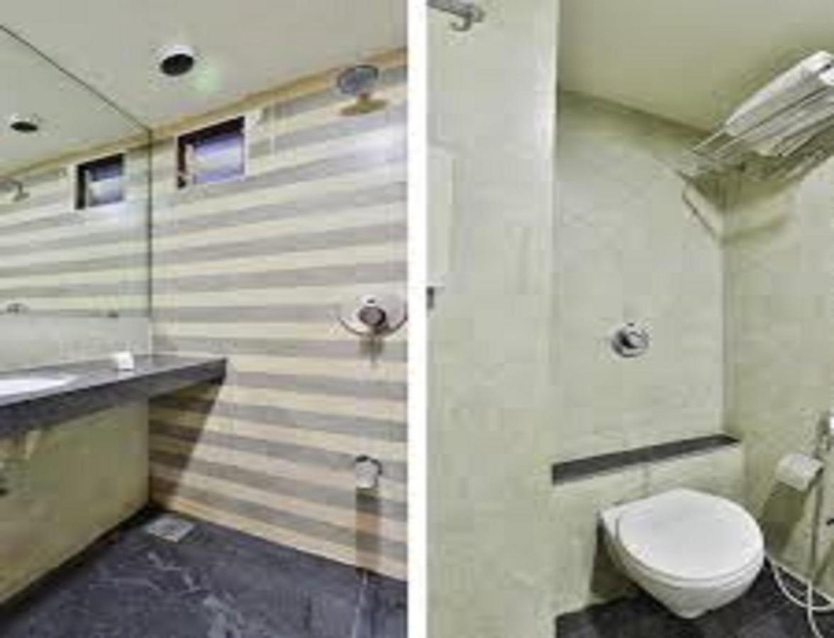 Hotel Dreamland Vadodara Bagian luar foto